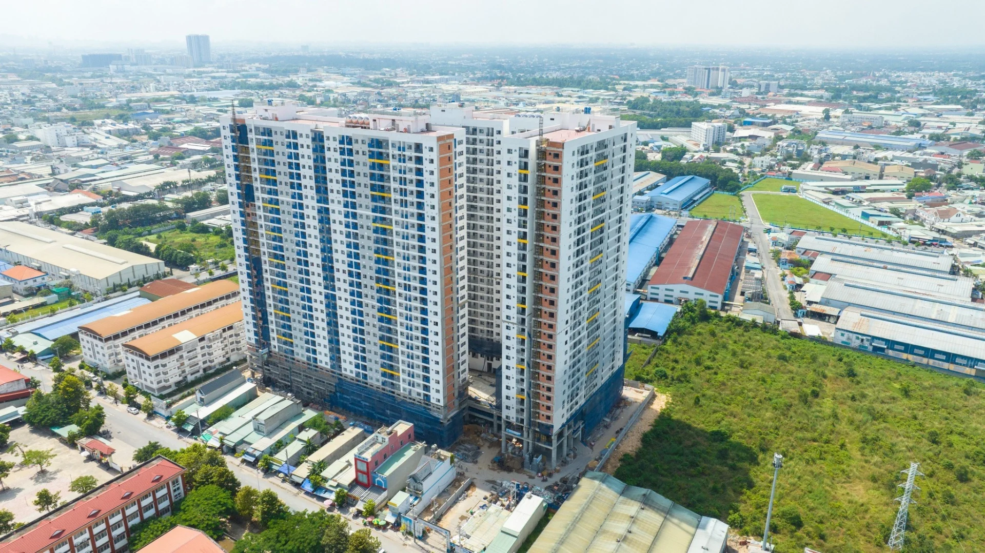 HOÀ BÌNH CONSTRUCTION GROUP